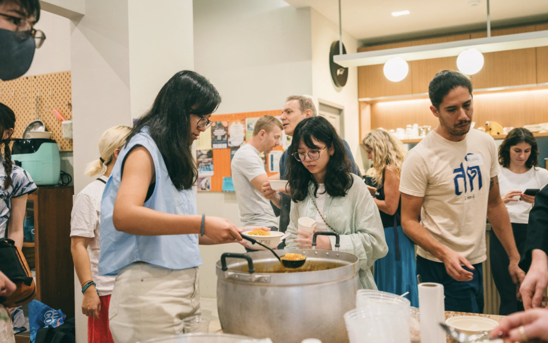 Cosmo Local Pot Luck
